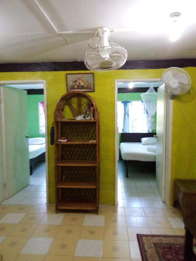 Island Home Хониара Екстериор снимка
